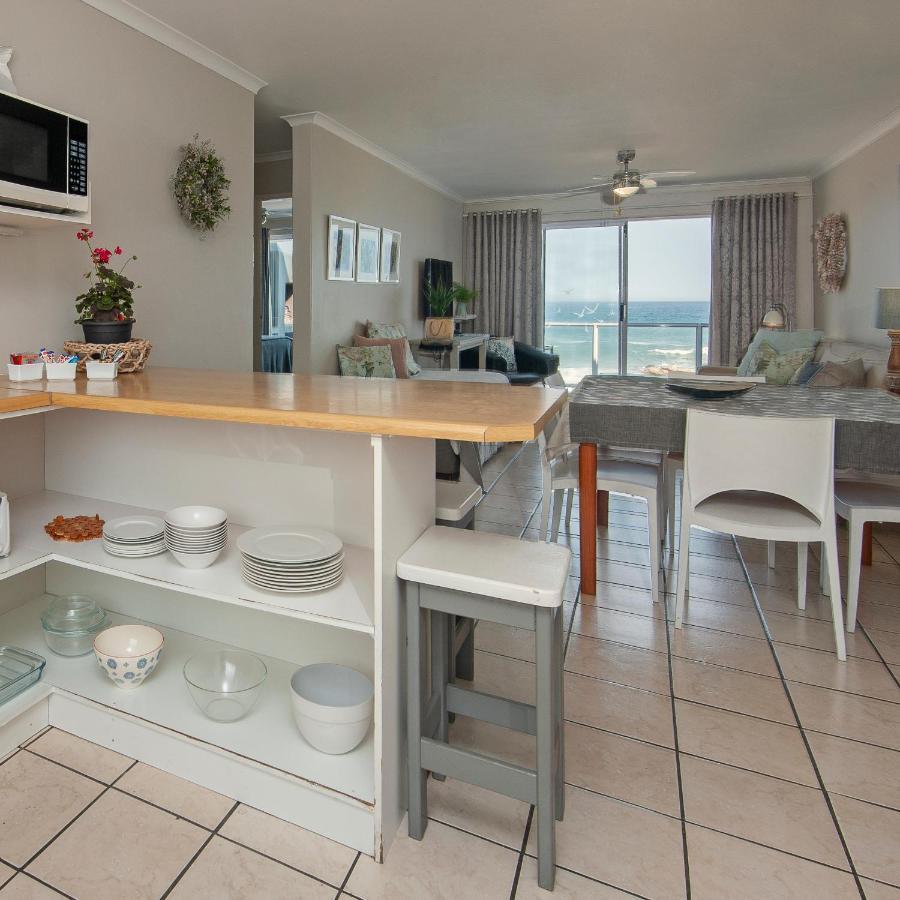 Albatross Accommodation แลมเบิร์ตส์เบย์ ภายนอก รูปภาพ